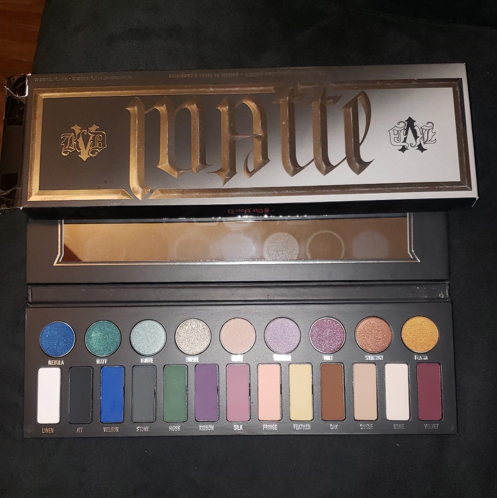 Eyeshadow Palette